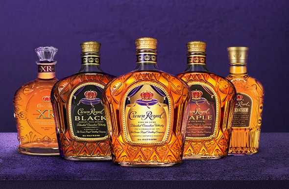  The core Crown Royal range consists of both flavored and regular Canadian whiskies. 