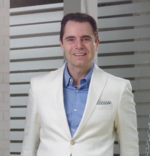 <p>Rob deftly chronicles the life lessons he’s learned through his experiences in Texas social scene as he transitions from high-tech executive to expert social chronicler. </p>