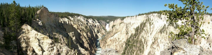 <p>Lower Falls in the Grand Canyon of the Yellowstone River </p>