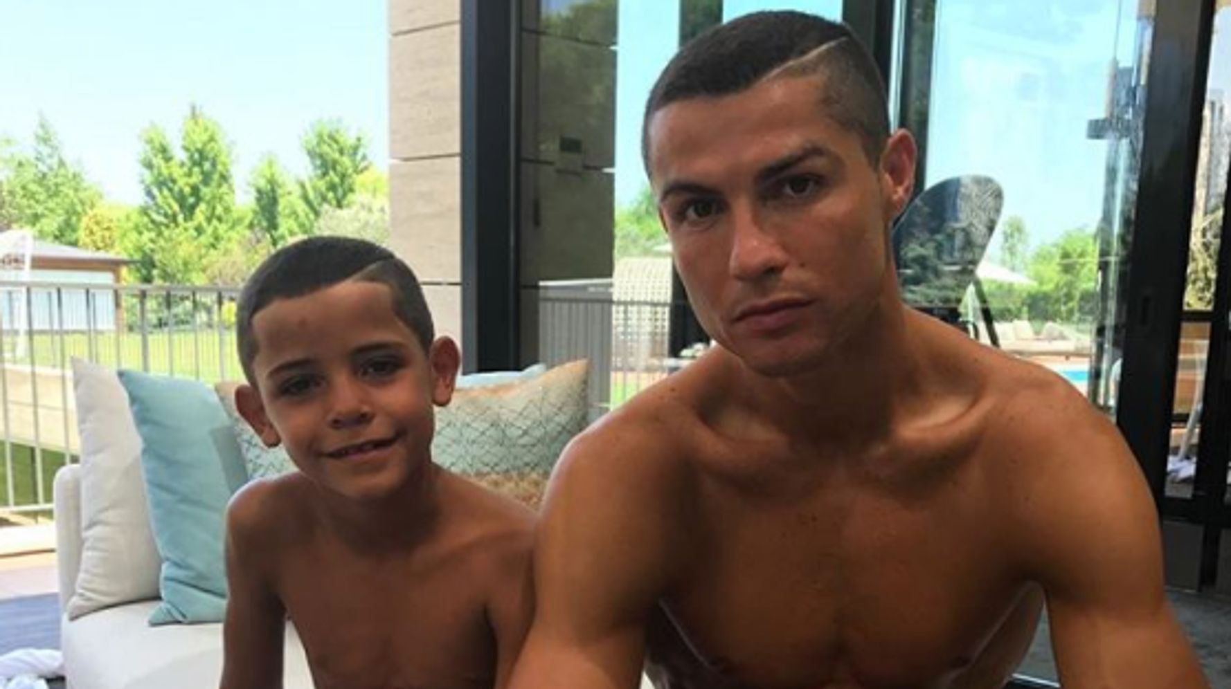 Cristiano Ronaldo Confirms He Has Welcomed Twin Boys In Facebook ...