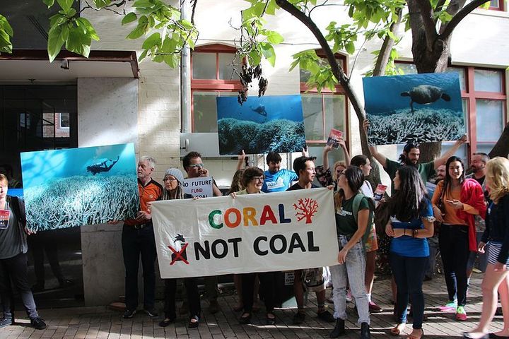 Mobilisation against the Carmichael coal mine and for the protection of the great coral reef.