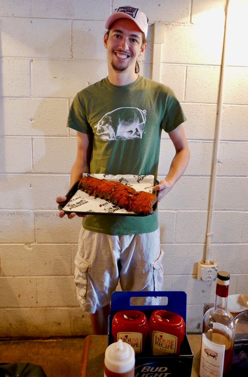 <strong>Get ready for ribs at Peg Leg Porker.</strong>