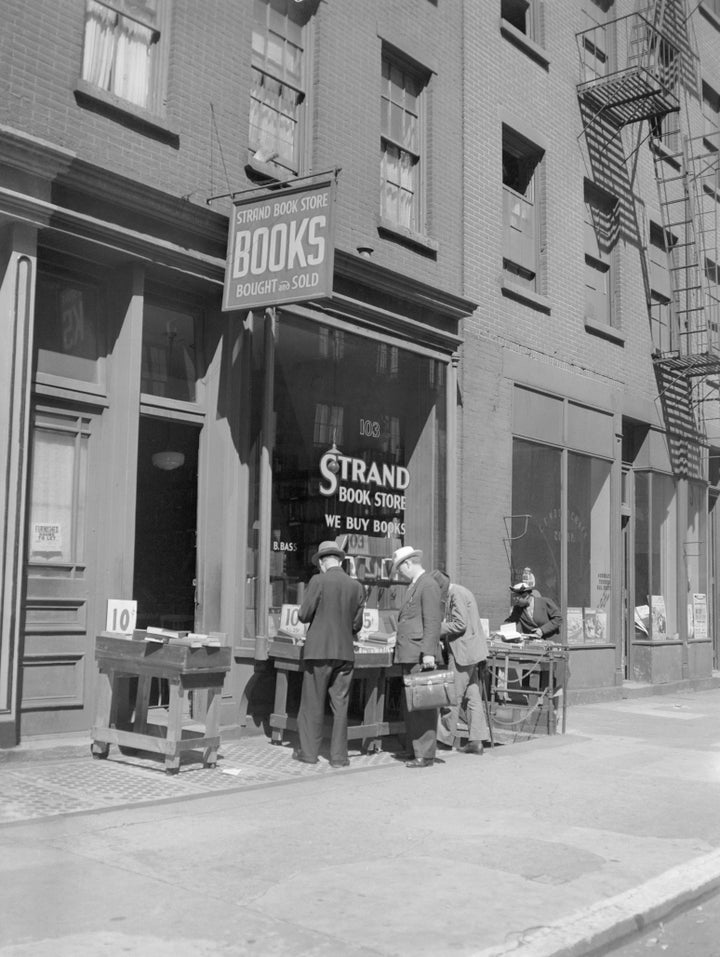 A 1938 shot of the Strand.