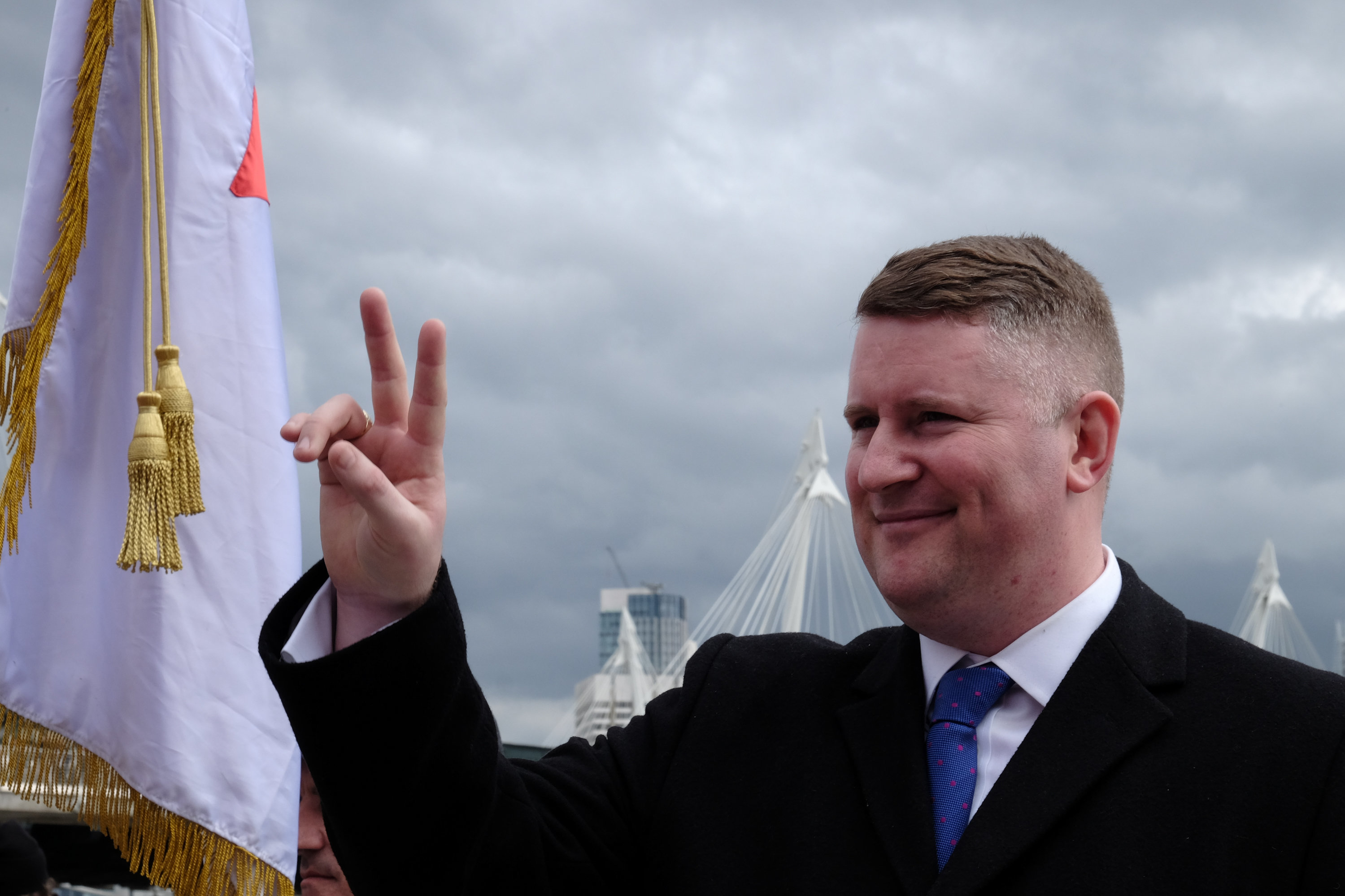 Britain First Leader Paul Golding Steals Dubious Independence Day Tweet   595ca1191500002000bfc164 