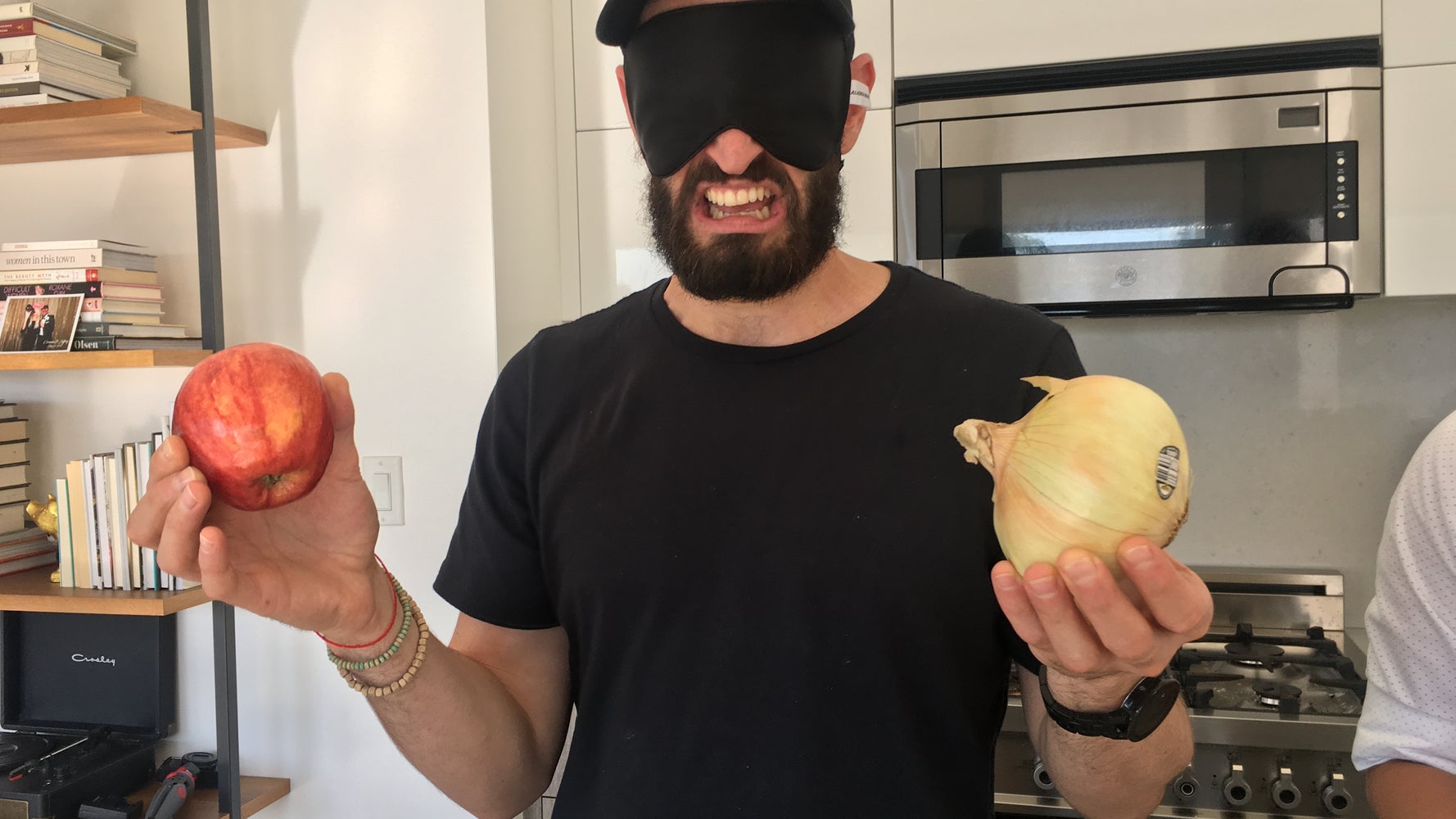 Without Sight Or Smell, Apples And Onions Taste The Same HuffPost