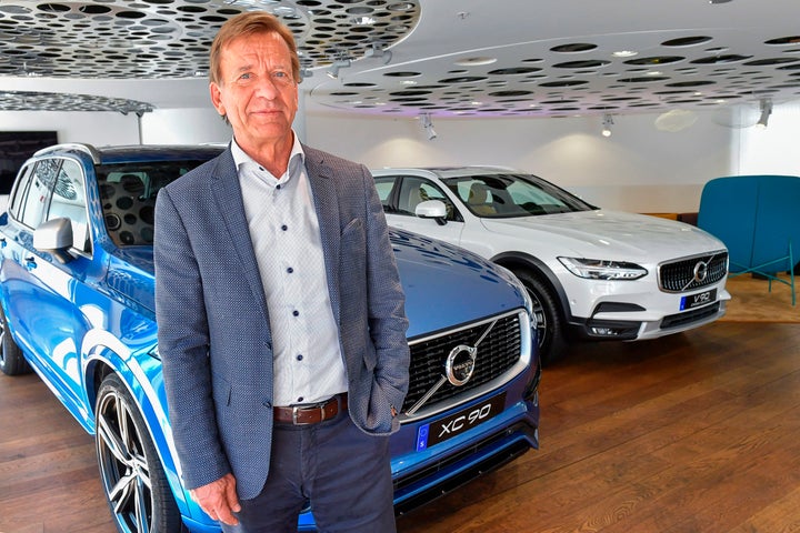 Volvo Cars CEO Håkan Samuelsson on Wednesday announced plans to make only electric or hybrid cars within two years. 