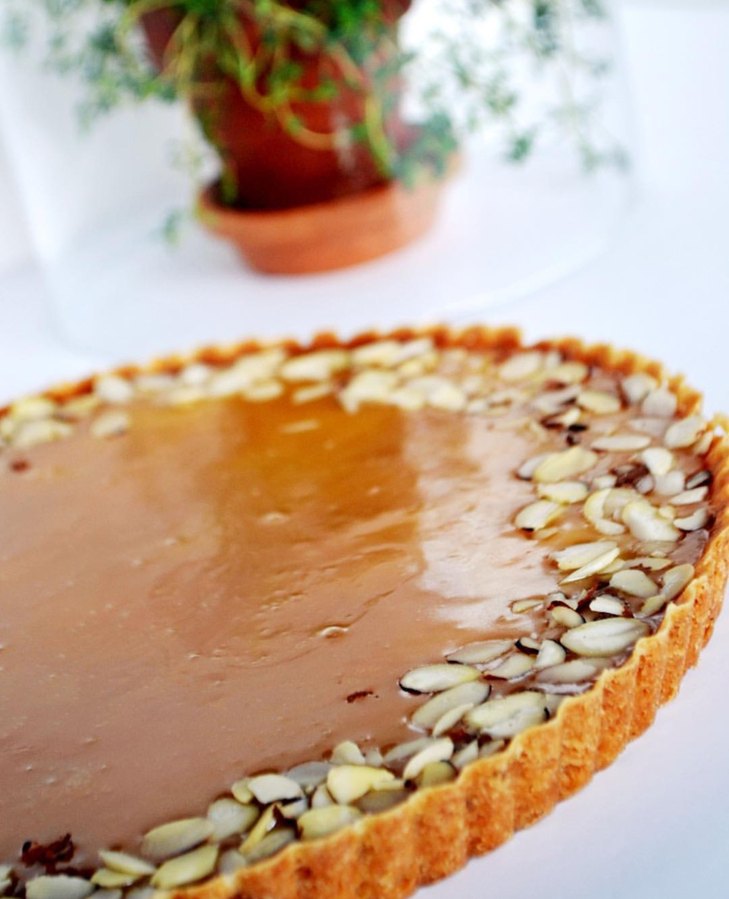 Passion fruit thyme tart