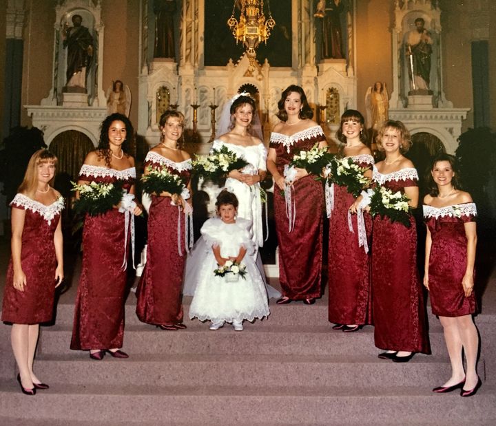 To Prove A Point This Woman Wore Her 90s Bridesmaid Dress Everywhere