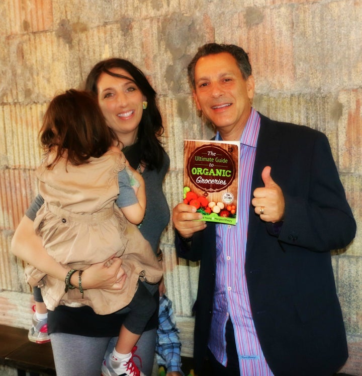 <p>Dr. Joel Kahn, Margaux and her daughter Olivia</p>