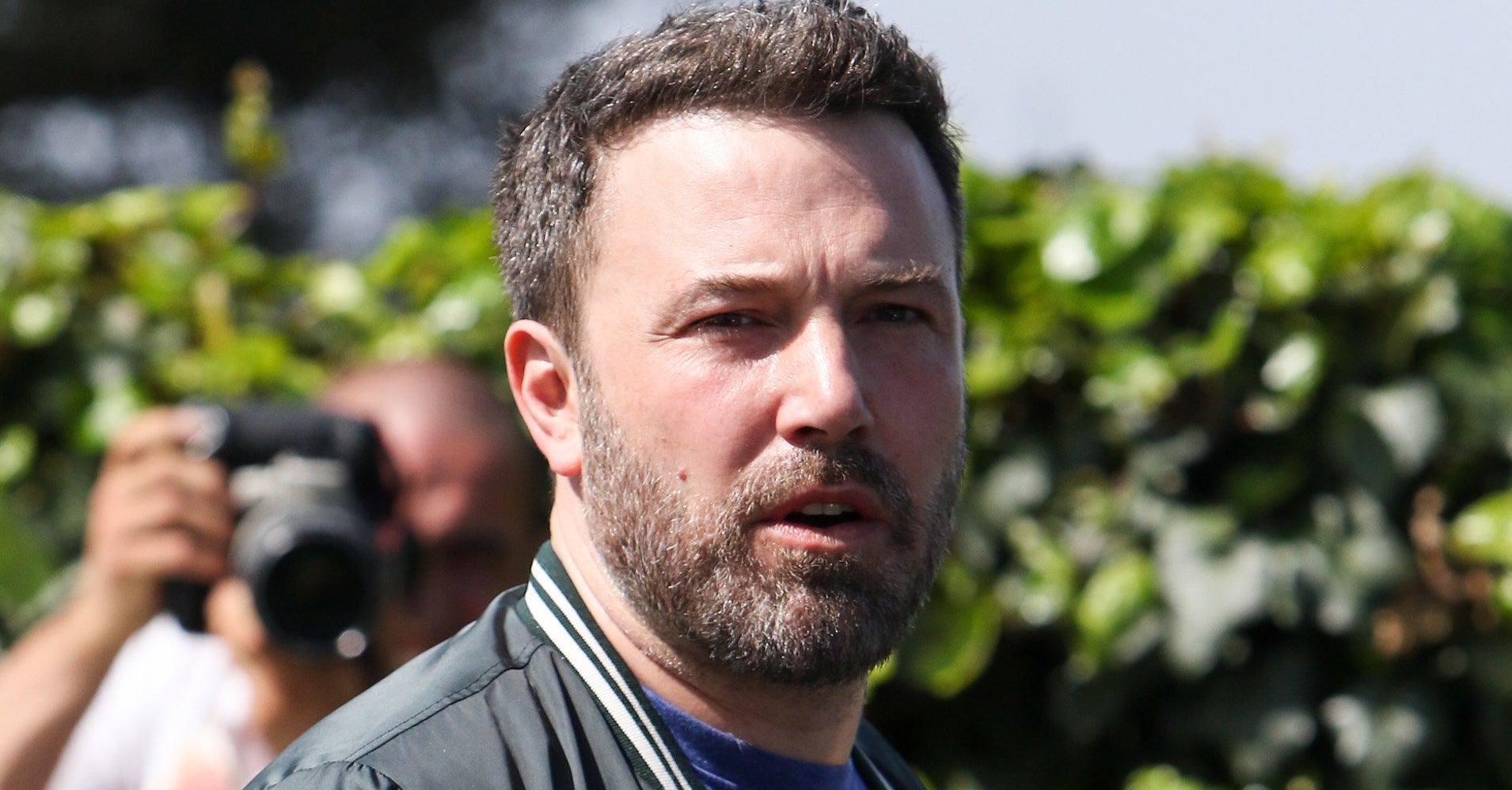 Live From Los Angeles Ben Affleck Is Dating Snl Producer Lindsay