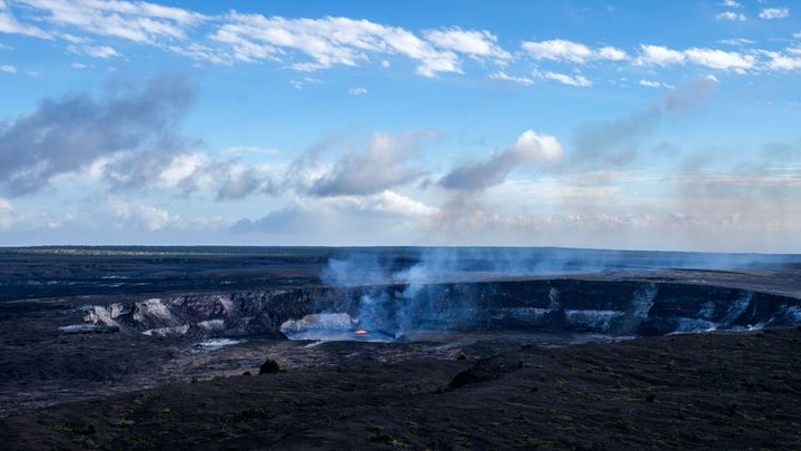 Halema'uma'u, Kīlauea's main crater during the daytime as seen from the observation deck at the Jaggar Museum. 