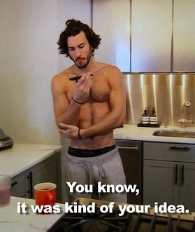 <p>Steve Gold as seen on TV, working from his kitchen</p>