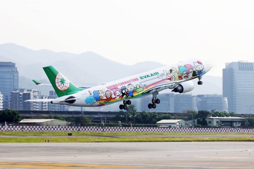 <em>EVA Air's Hello Kitty plane</em>