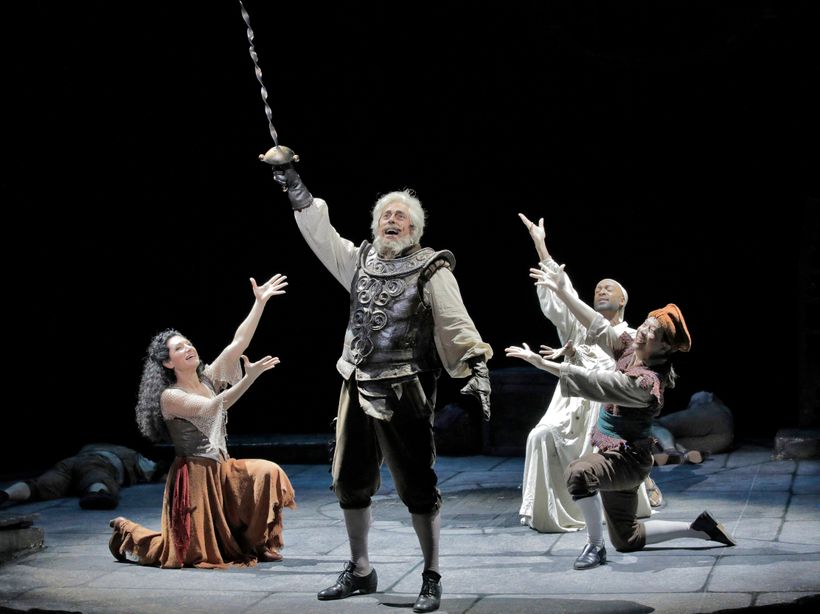 El Reto anual de musicales «The Man of la Mancha»  Way to Broad