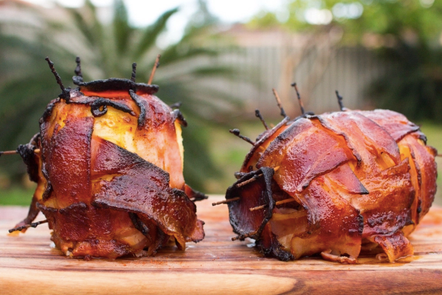 Two small swineapples right off the grill.