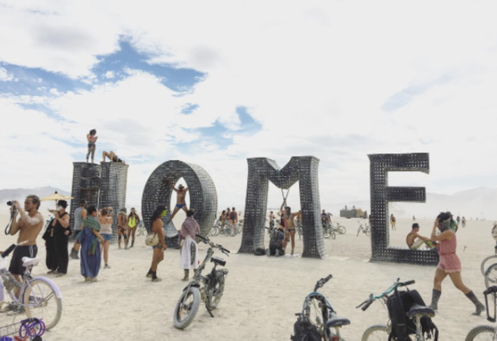 <p>“Home”, Burningman 2016</p>