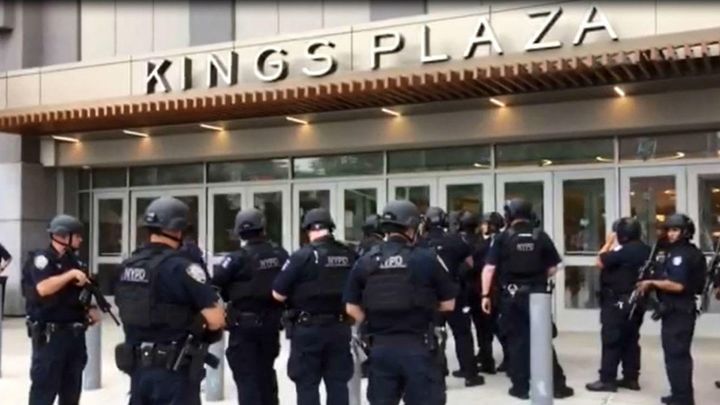 <p>Shooting at Kings Plaza in Queens, NY. </p>