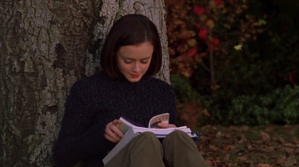 In this episode, Rory Gilmore makes reading look more complicated than it is.