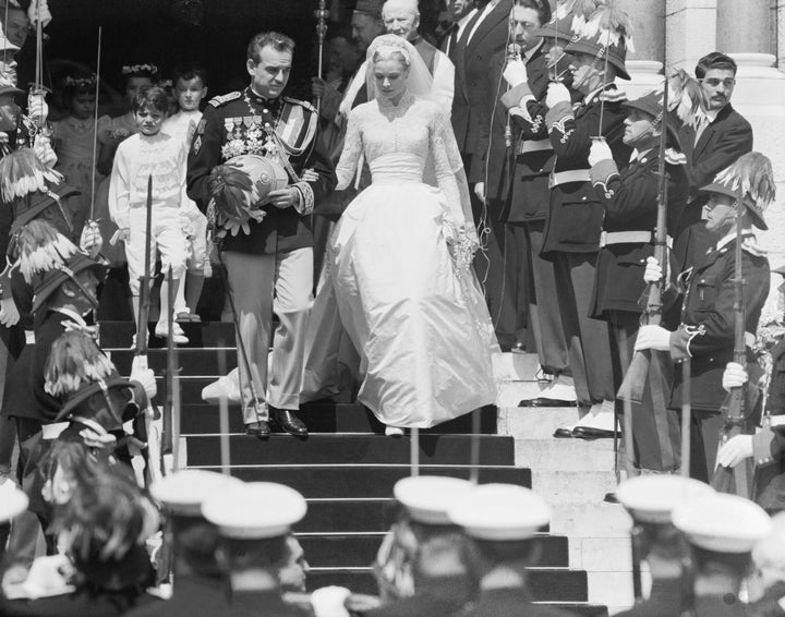 The inspiration from Grace Kelly's 1956 wedding dress is obvious. 