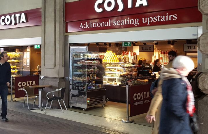 Staff at Costa Coffee in Waterloo station have been recorded refusing to serve a Good Samaritan 