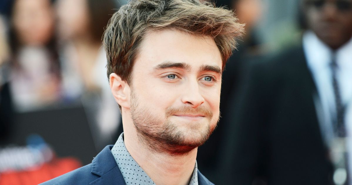 He is famous actor. Дэниел Рэдклифф. Дэниэл Рэдклифф (Daniel Radcliffe). Дэниел Рэдклифф 2002. Дэниел Рэдклифф в 18 лет.