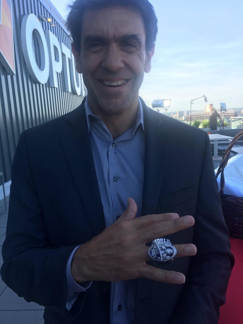 Robert Desisto, chief value officer at Salesforce, with Patriots 2016-17 Super Bowl Ring