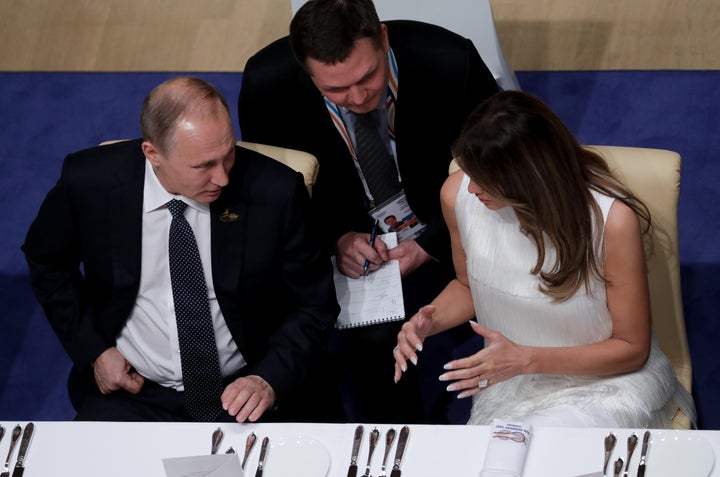 Vladimir Putin and Melania Trump sat next to each other at the G-20 banquet.