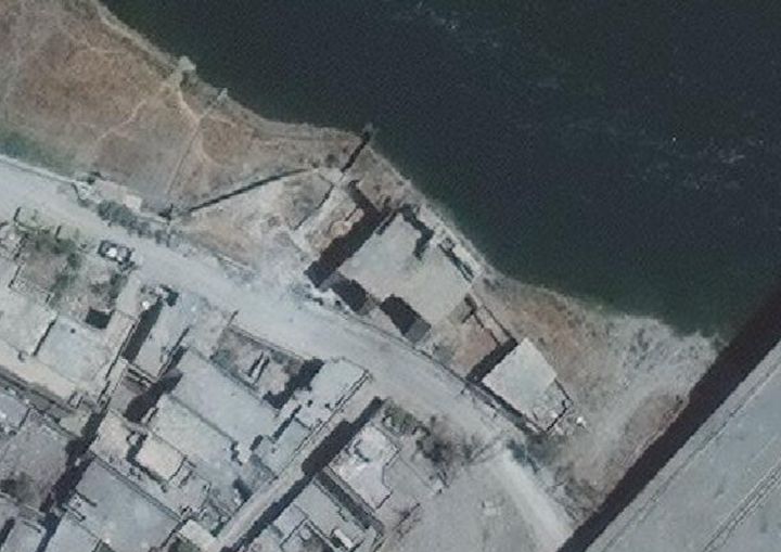 Satellite imagery of area in video of soldiers throwing detainee off cliff, with army vehicles in vicinity. Mosul, July 12.
