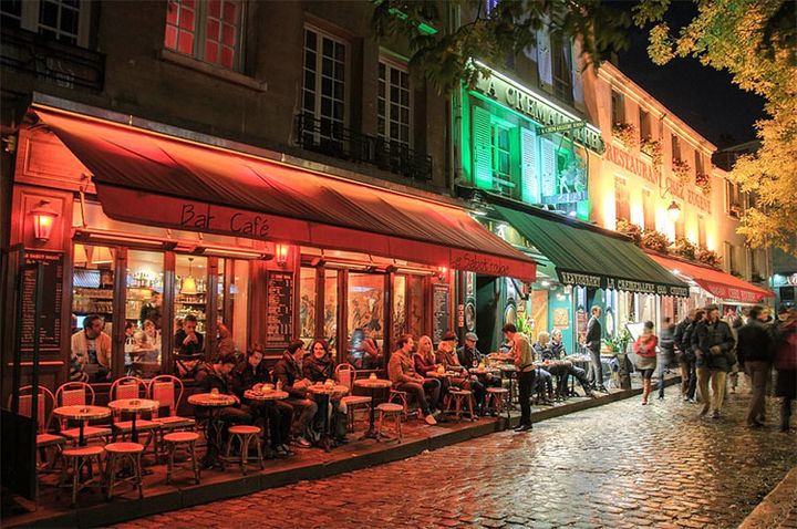 Paris is full of options when it comes to grabbing dinner, drinks or coffee during an evening stroll through the neighborhood