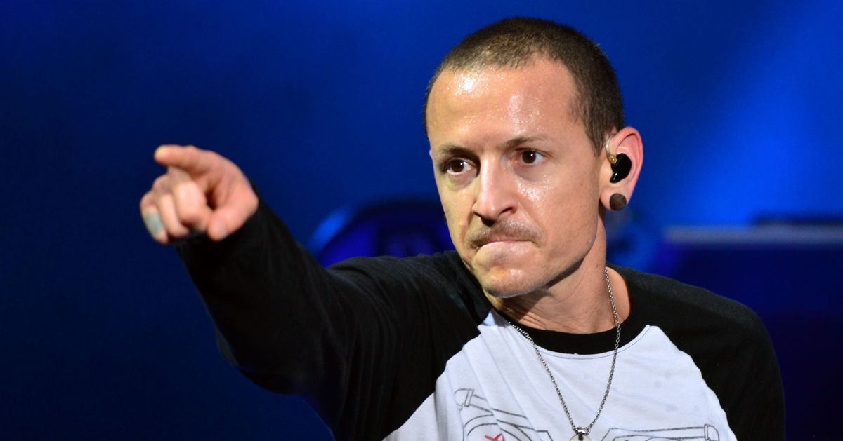 Chester Bennington Dead Linkin Park Frontman Dies At 41 Huffpost Uk Entertainment