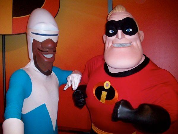 Frozone & Hopkins as Mr. Incredible 