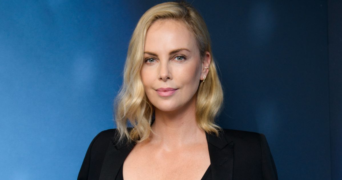 Шарлиз терон. Шарлиз Терон Charlize Theron. Шарлиз Терон фото. Шарлиз Терон 2012.