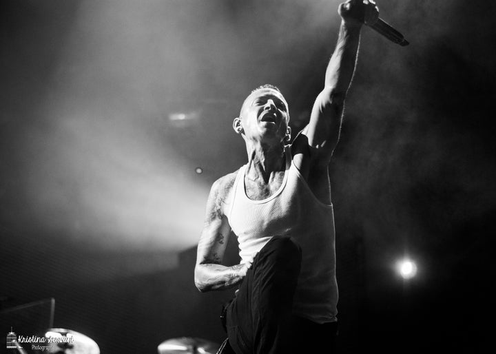 <a rel="nofollow" href="https://www.flickr.com/photos/xkristinax/15043937522/" target="_blank">Chester Bennington</a> gave ma