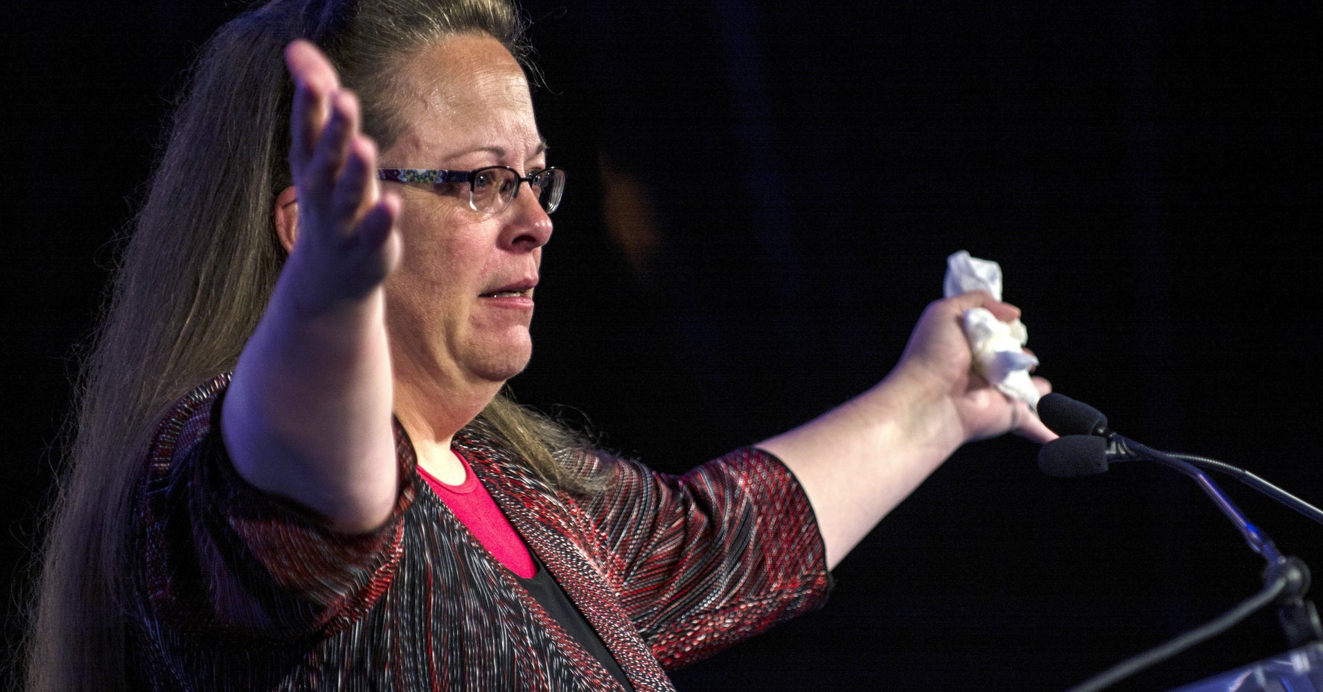 Kim davis s anti gay views are going to cost her state big time huffpost