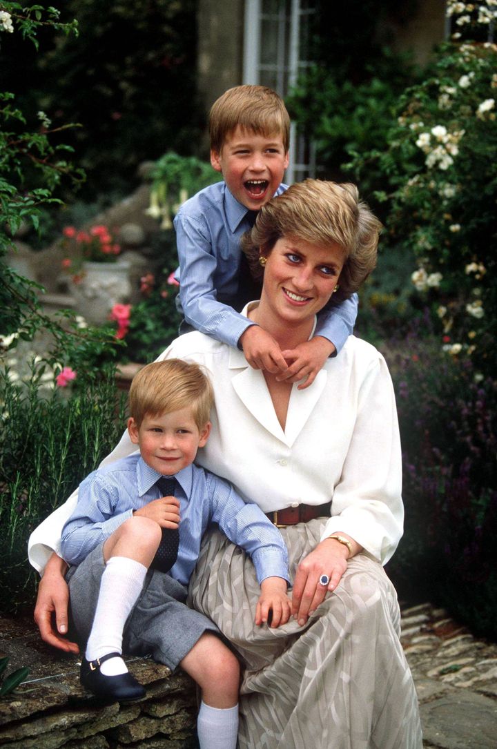 William, Diana, Harry.