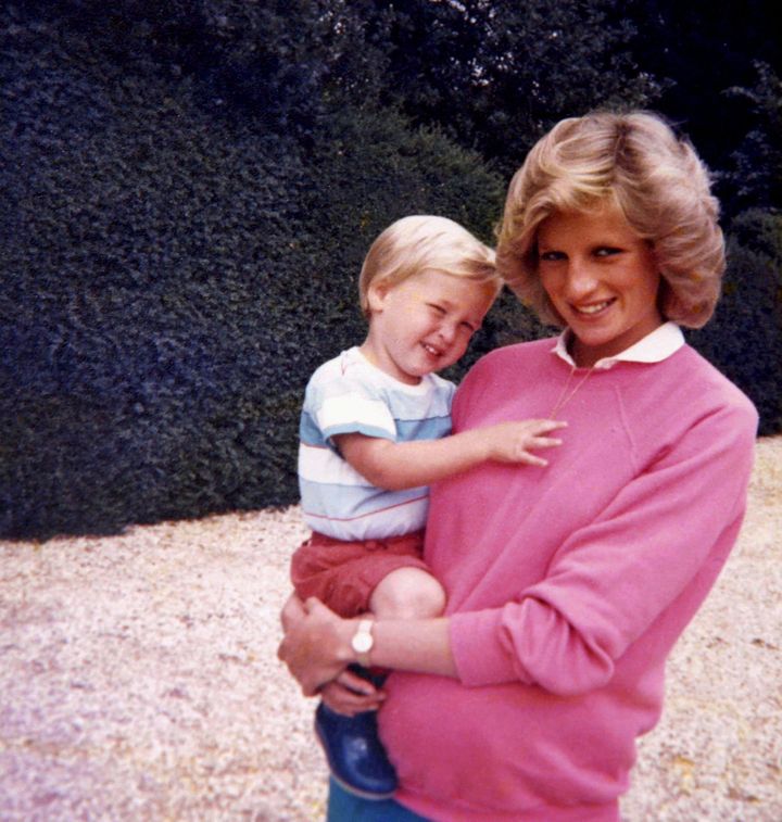 Diana with a young Prince William 