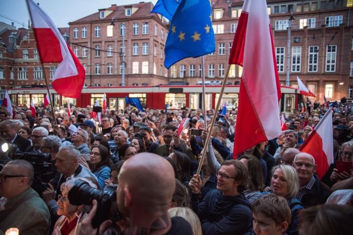 People protesting in Gdansk. Photo: D. Paszlinski