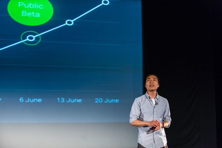 Techstars London 2014 Demo Day in front of hundreds of investors. Obligatory up and to the right growth graph.