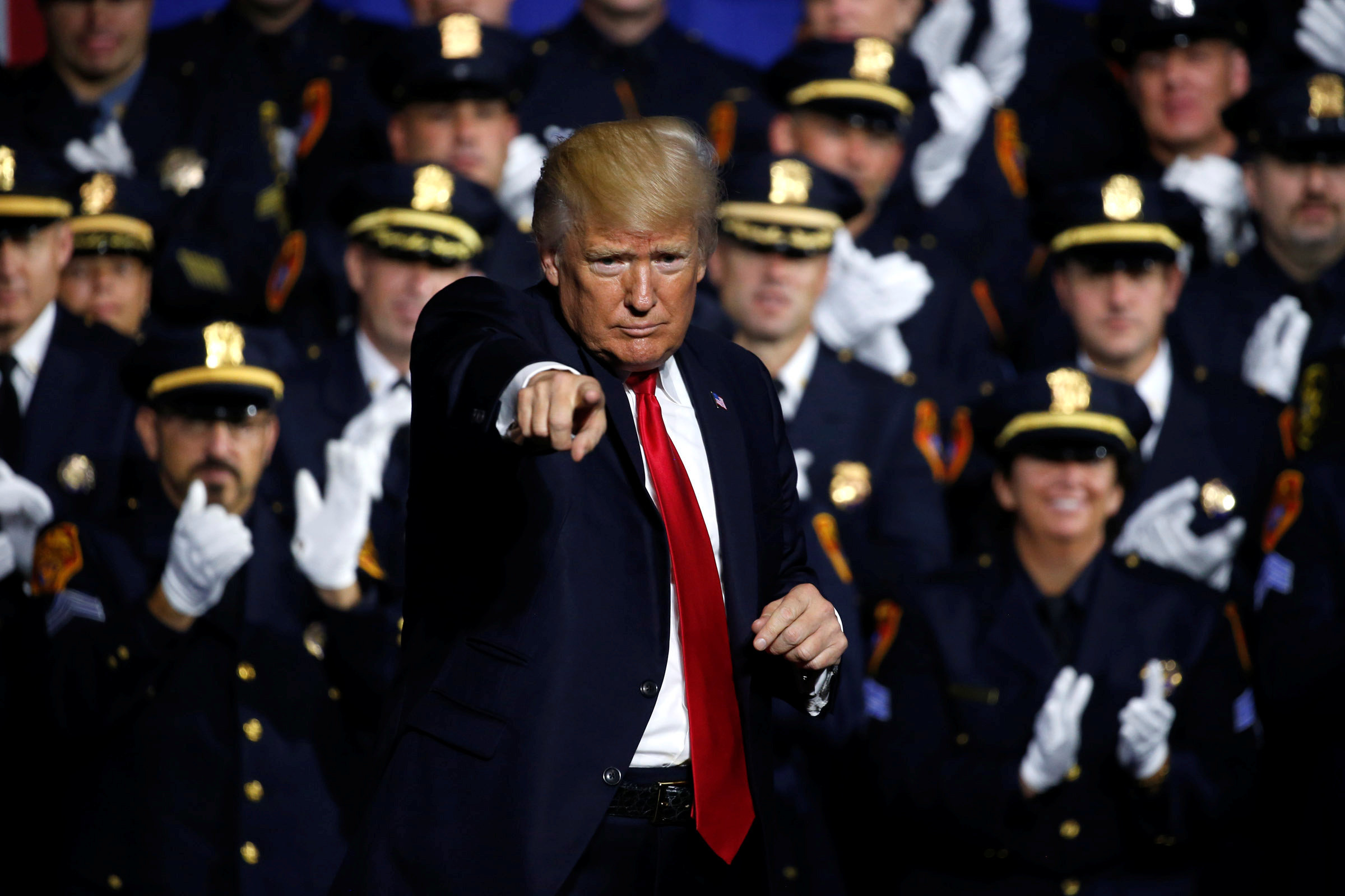 Donald Trump Tells Police To Be More Brutal To Suspects And Gets   597b97ad1a00008381dc10e2 