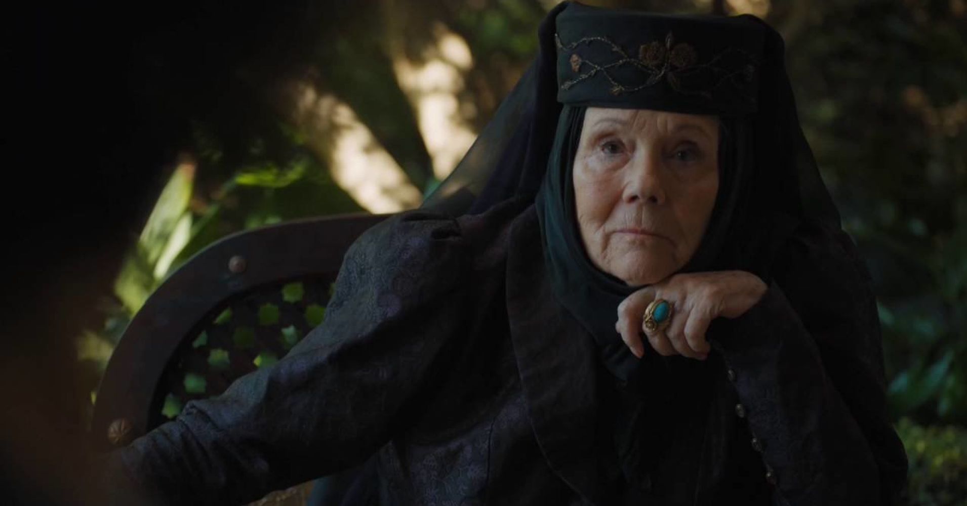 5-07-the-gift-olenna-tyrell-game-of-thrones-costumes-a-song-of