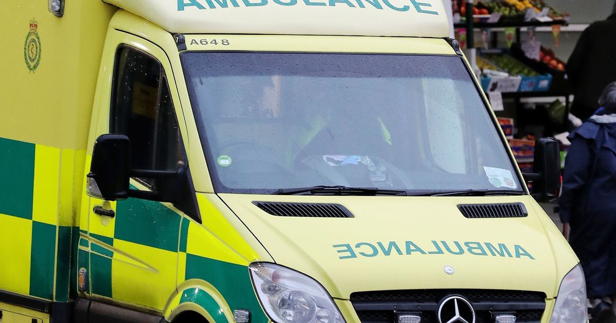 Off-Duty Cop And Paramedic Sprayed With 'Unknown Substance' After ...