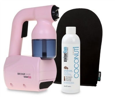 <strong>Bronze Babe Personal Spray Tan Kit - Pink Limited Edition</strong> from <a rel="nofollow" href="https://minetanbodysk