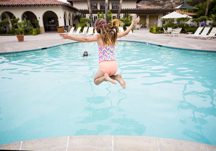 <p><em>In managed communities with a lot of amenities, such a pool and clubhouse, the neighborhoods become more than neighborhoods – they are a lifestyle.</em> </p>