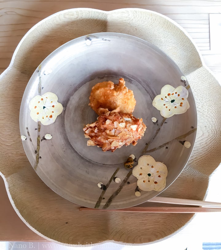 <p>Deep-fried fugu, modern kaiseki lunch at <a rel="nofollow" href="https://travelwithnanob.com/2017/03/26/yakumo-saryo/" target="_blank">Yakumo Saryo, Tokyo</a></p>