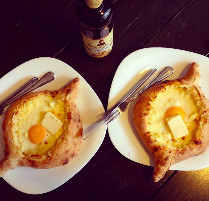 <p>Acharuli Khachapuri, specialty of <a rel="nofollow" href="https://travelwithnanob.com/category/georgia/" target="_blank">Georgia</a>.</p>