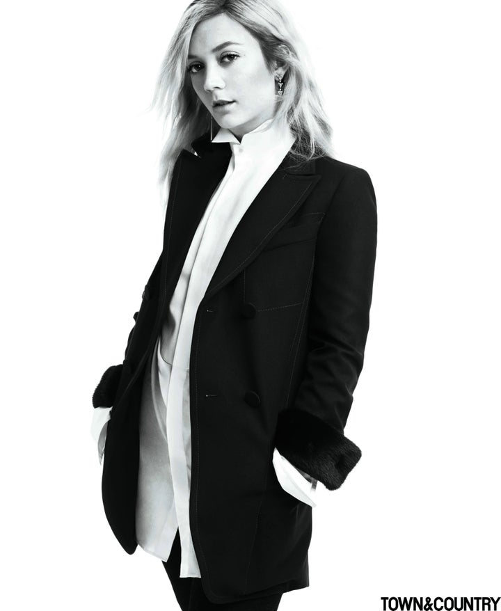 Billie Lourd in <a href="http://www.townandcountrymag.com/leisure/arts-and-culture/a10363337/billie-lourd-interview-on-carrie