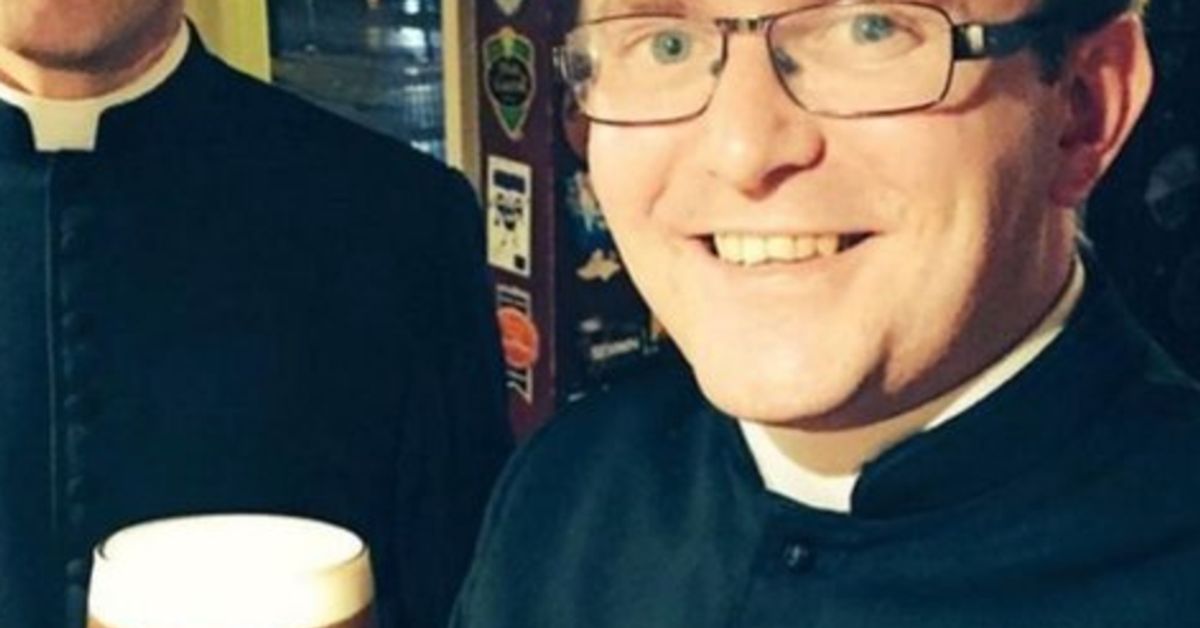Cardiff Bar Turns 7 Priests Away After Assuming They Were On A Stag Do