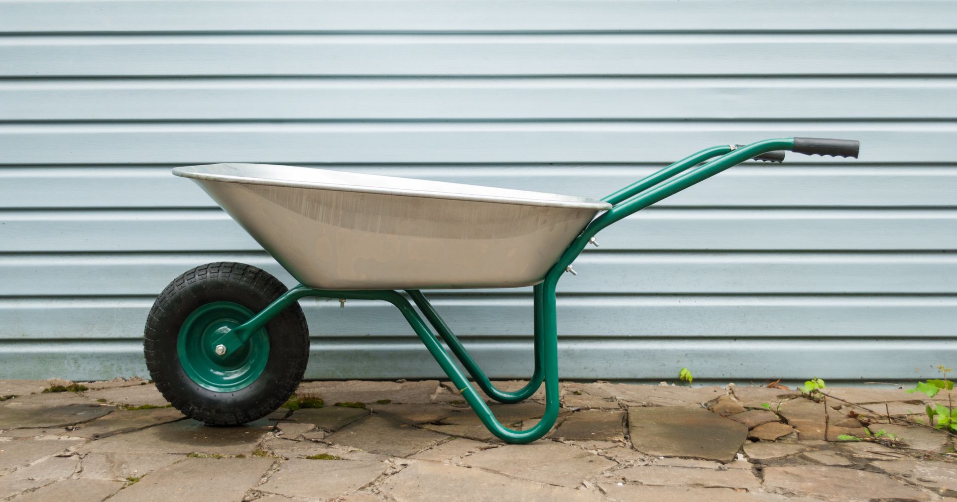 The Case Of The Missing Wheelbarrow Is The Most Canadian Mystery Ever ...