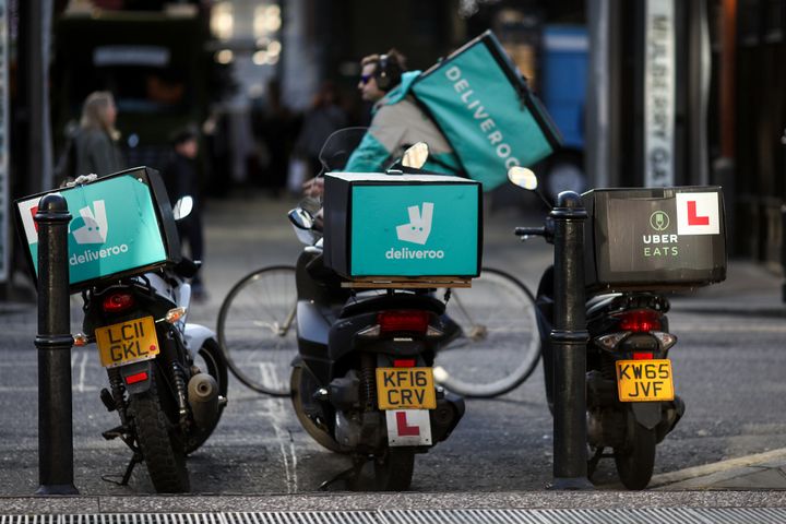 Deliveroo drivers are turning down jobs over fears they will be targeted by thieves 