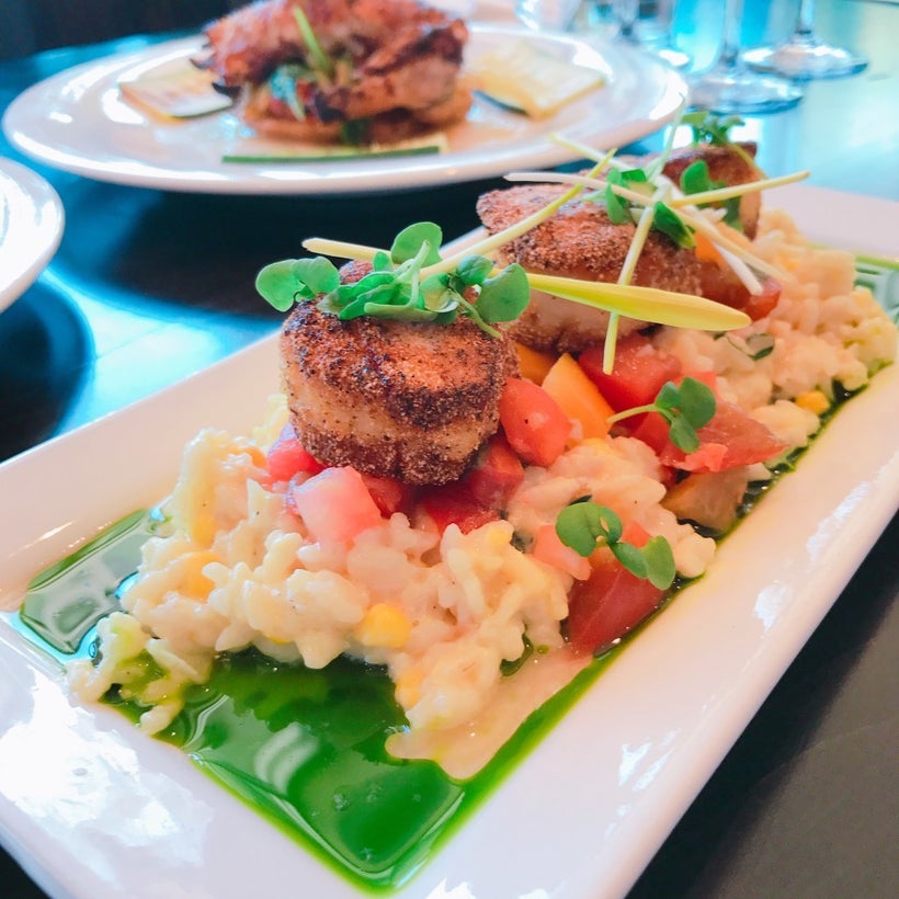This is what scallops should be. Scallops need to be crusty on the outside and tender in the middle. That is exactly what Har